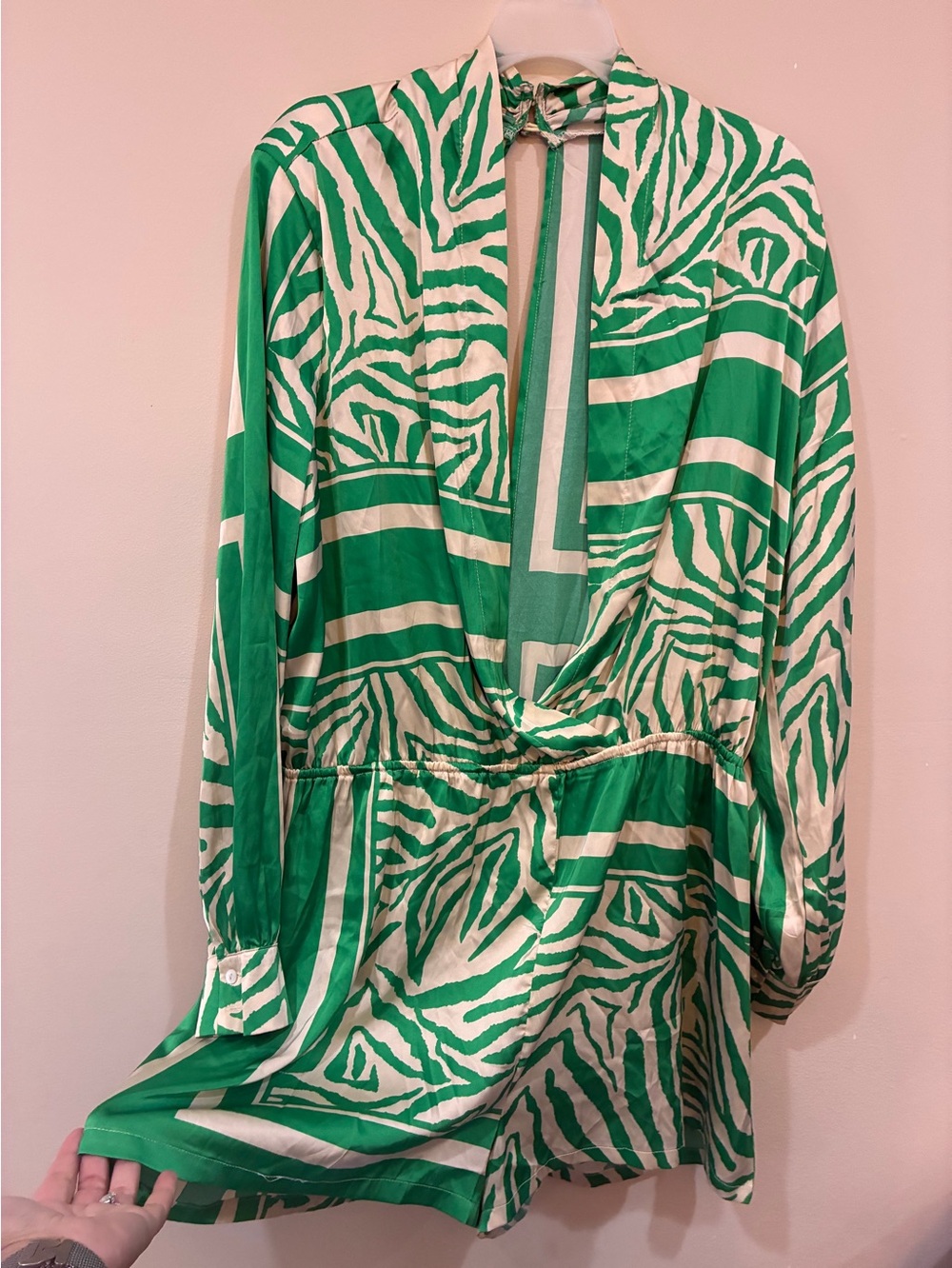 Fashion Nova Green and Cream Zebra Print Long Sleeve 2x‎ Romper